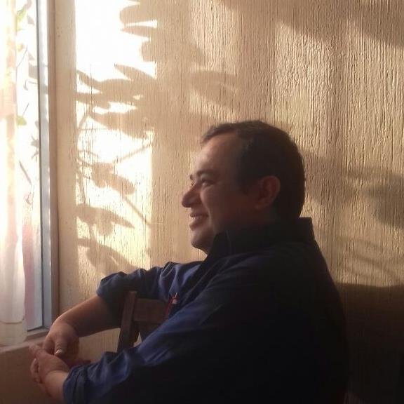 Héctor Mejía
